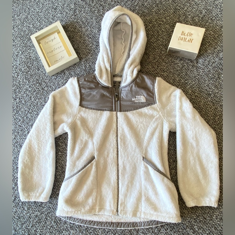 The North Face Girls Hooded Fleece Jacket